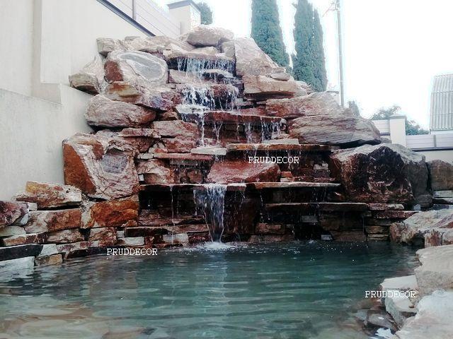 Водопад из природного камня в Самаре